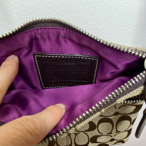 Coach side satchel purse - Picture 3 of 6